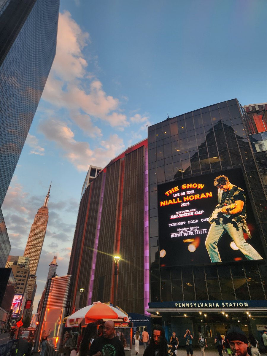 SiriusXMHits1's tweet photo. 🗽🧡✨️ NIALL MSG N1 LET'S GO https://t.co/7n9nud83Fr