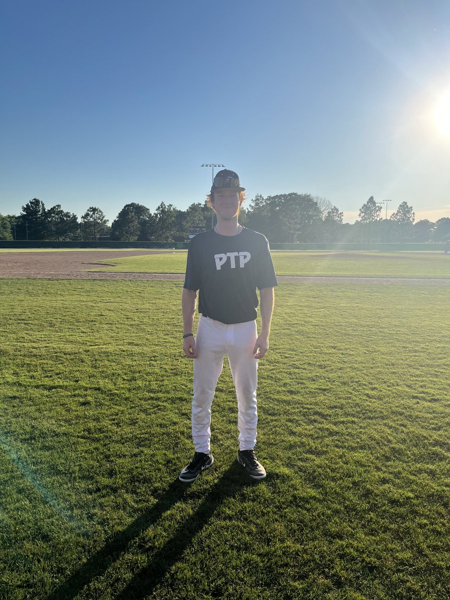 FiveToolAR's tweet photo. #ChadWolffClassic F: PTP Baseball 9, Mac N Seitz 17U Blue 4
PoG: @KadeWehunt12 2-2, 2 2B https://t.co/WREuFNTQzw