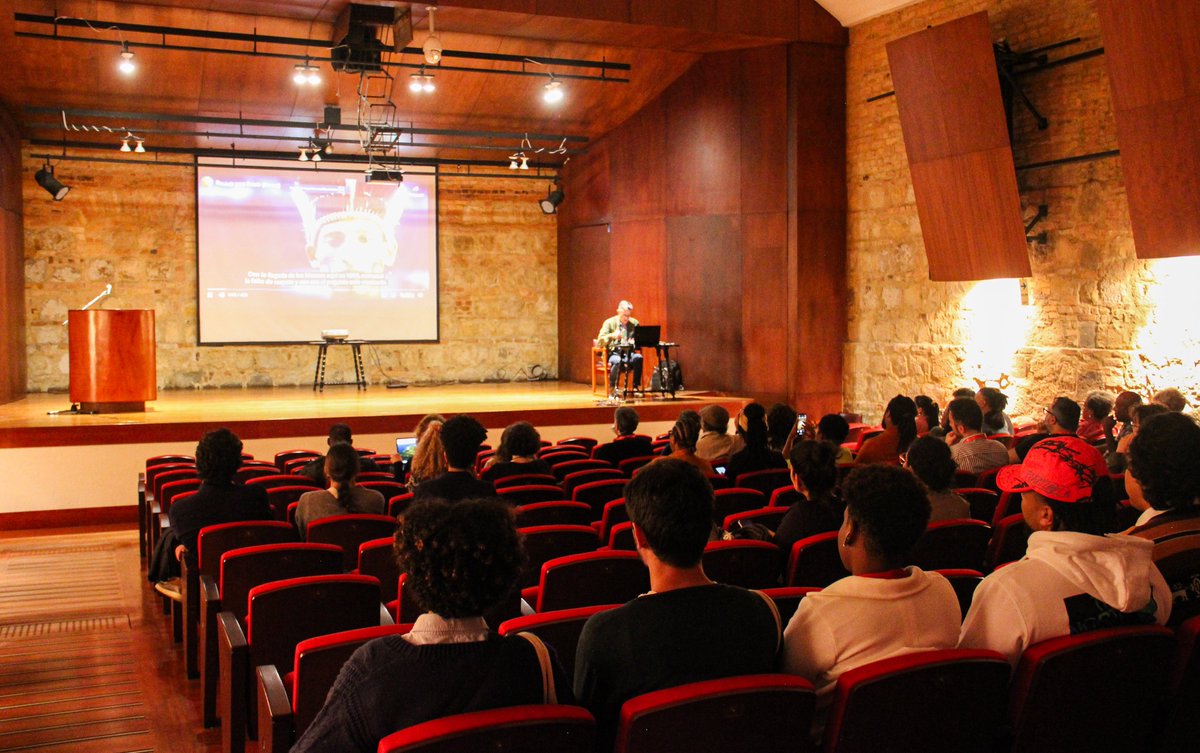 #AEstaHora | Estamos en el Lanzamiento Curaduría Antirracista Wi Da Monikongo con el apoyo del proyecto Culturas del Antirracismo en América Latina CARLA.