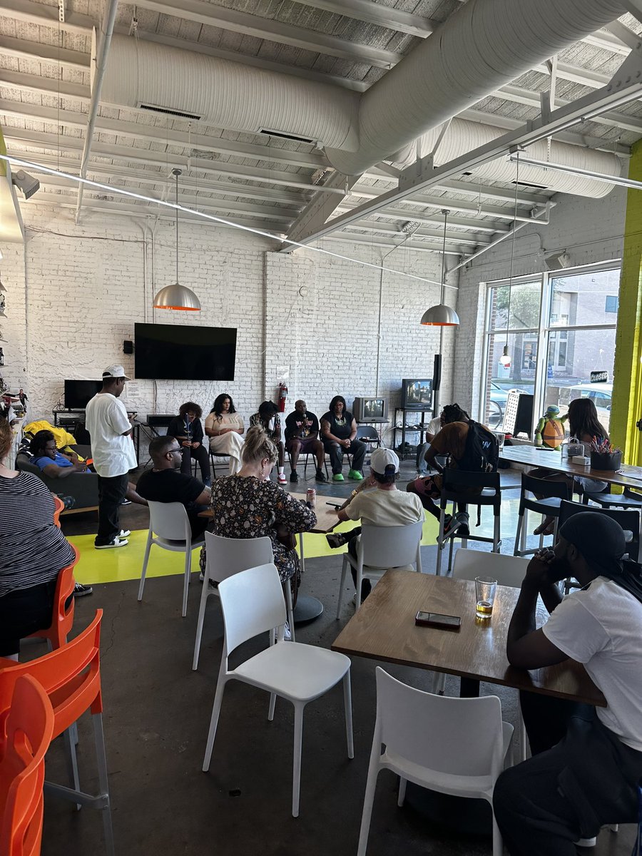 Amy Warne (she/they) (@amyechos) on Twitter photo Good crowd at the <a href="/JuneteenthEast/">juneteenthontheeast</a> Black Creativity Panel <a href="/VHBeer/">Vanessa House Beer</a>. Looking forward to this weekend. There’s a 5k Friday evening and the main event Saturday on NE 23rd starting at 3pm. Good crowd at the <a href="/JuneteenthEast/">juneteenthontheeast</a> Black Creativity Panel <a href="/VHBeer/">Vanessa House Beer</a>. Looking forward to this weekend. There’s a 5k Friday evening and the main event Saturday on NE 23rd starting at 3pm.