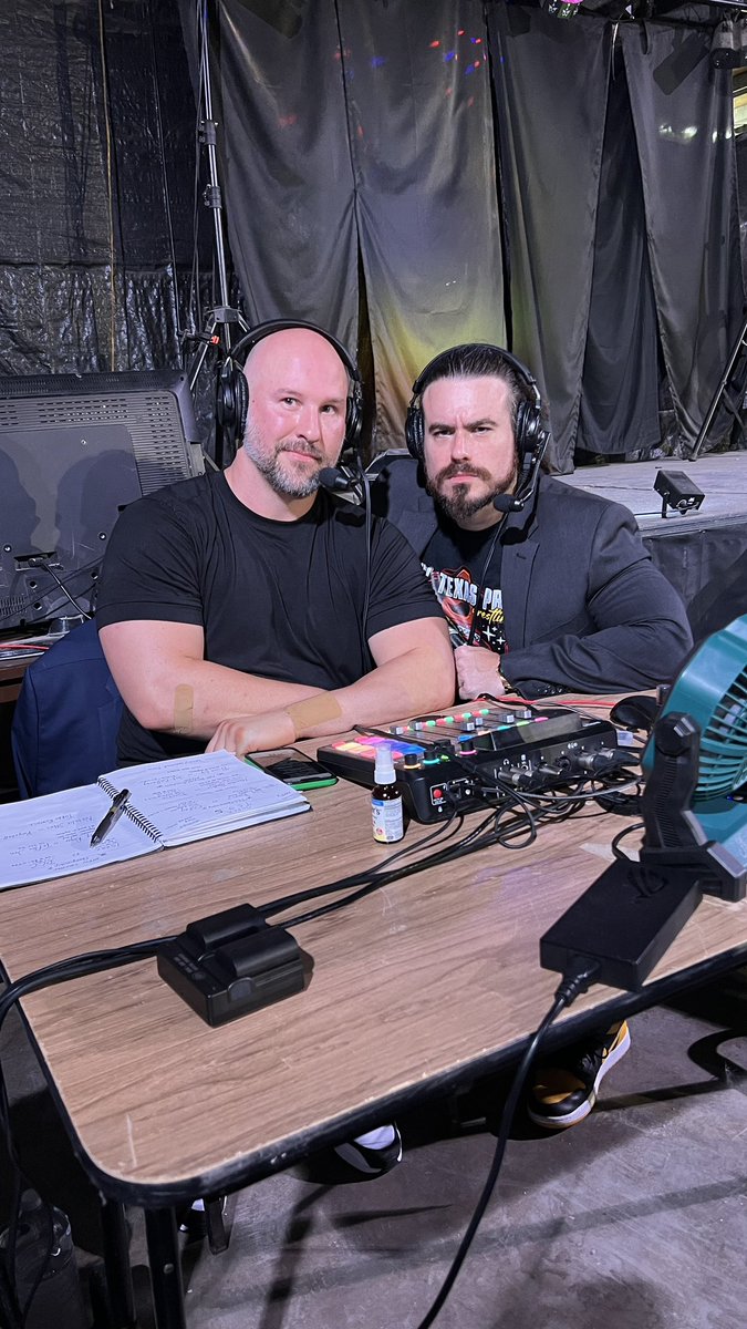 danmillerzone's tweet photo. We’re MOMENTS AWAY from going LIVE on @indiewrestling for Super @texascontenders 5 #STCS5! Tune in! https://t.co/v0ncei5wMY