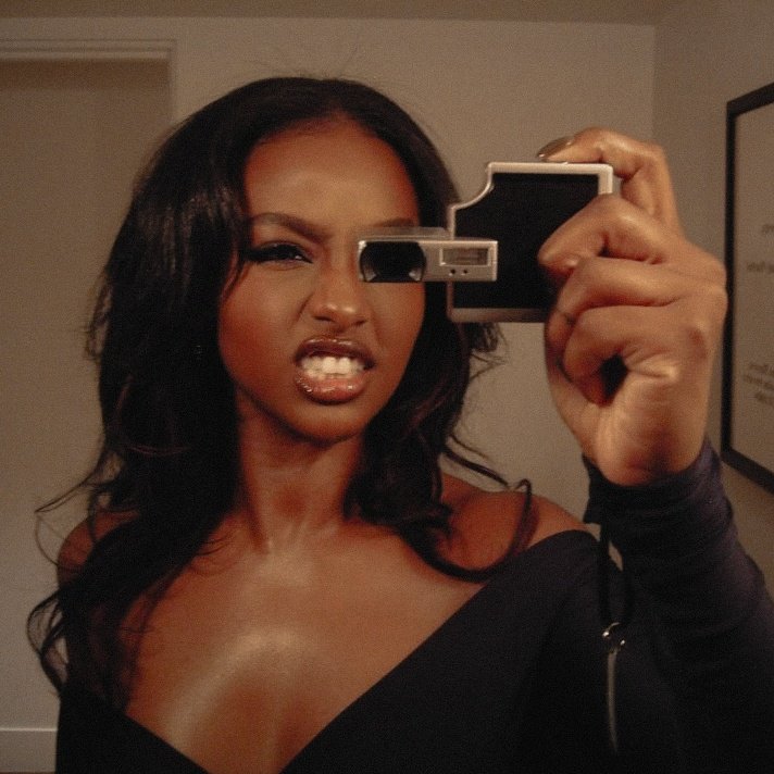 sup.

# nuevafotodeperfil.