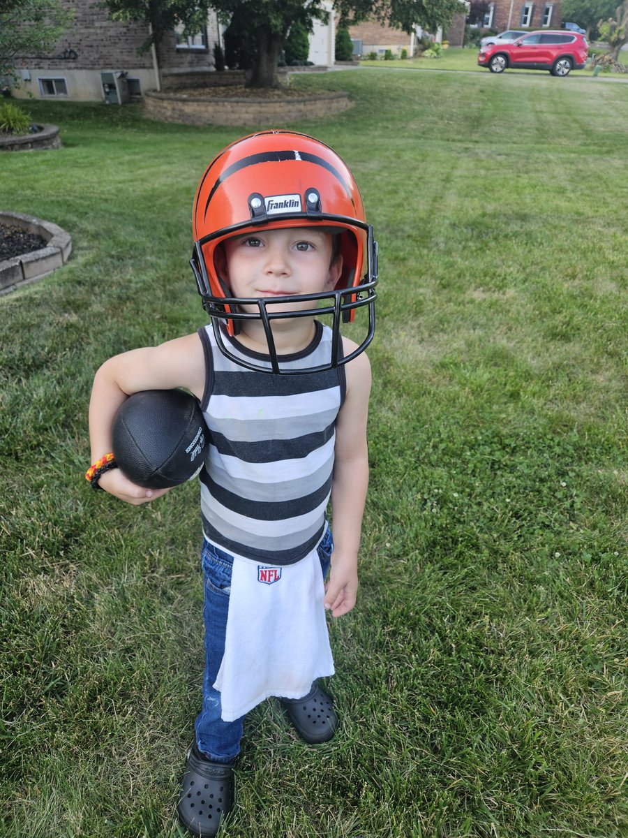 .<a href="/_teddy_k/">Teddy Karras</a>  threw little man a towel a couple weeks ago and he's been wearing it to play in the yard ever since. Congrats on the extension! #WhoDey