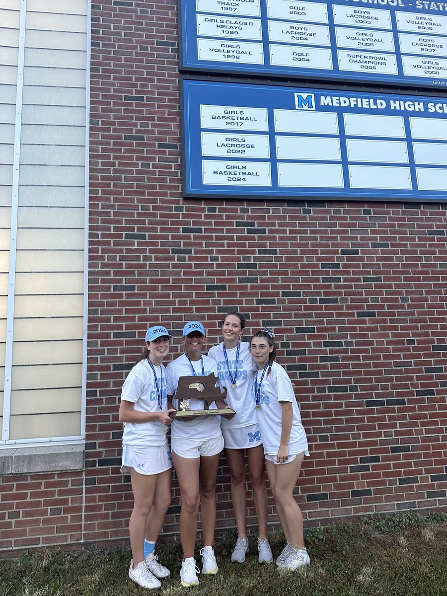 2 State Championships in 3 months for this crew <a href="/mnick40/">Medfield GirlsHoop</a> <a href="/MedfieldAD/">Medfield Athletics</a>