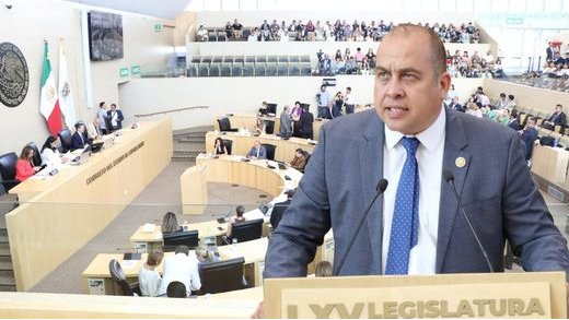 El Pleno del <a href="/CongresoGto/">Congreso del Estado de Guanajuato</a> aprobó las reformas a la Ley de Fomento y Desarrollo Agrícola para el Estado de #Guanajuato, para la creación del Consejo del Agave para el Estado y con la finalidad de que se otorgue distintivos comerciales
🚜🌽
acortar.link/t7yT81