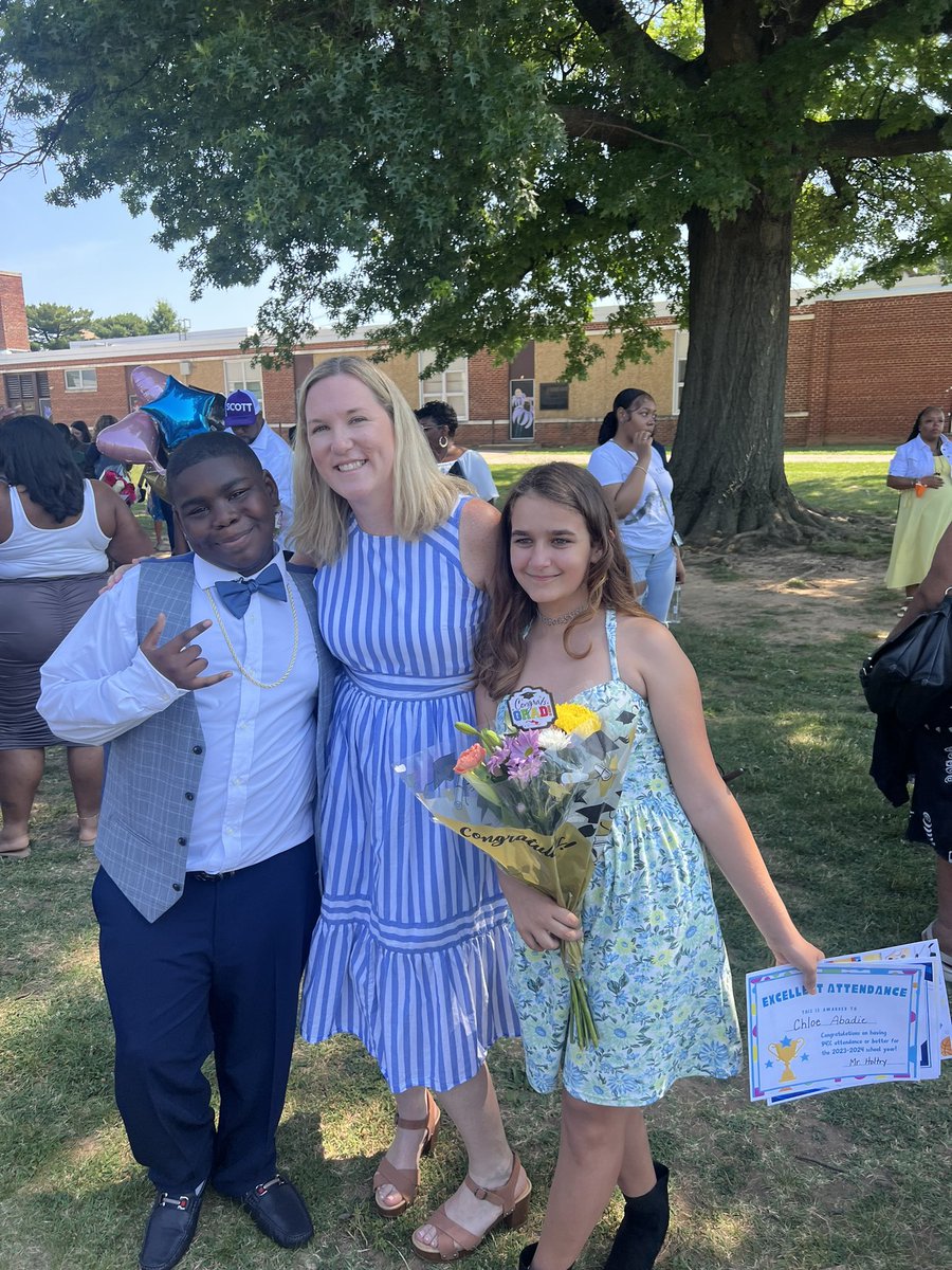 kellyaoconnell's tweet photo. We will miss this fifth grade group! We wish them all the best as their educational journey continues. We know they are destined for greatness and will continue to make us proud! Once a Mars Star, always a Mars Star! #fifthgradefarewell #marsstars https://t.co/FdFgiXHHhy