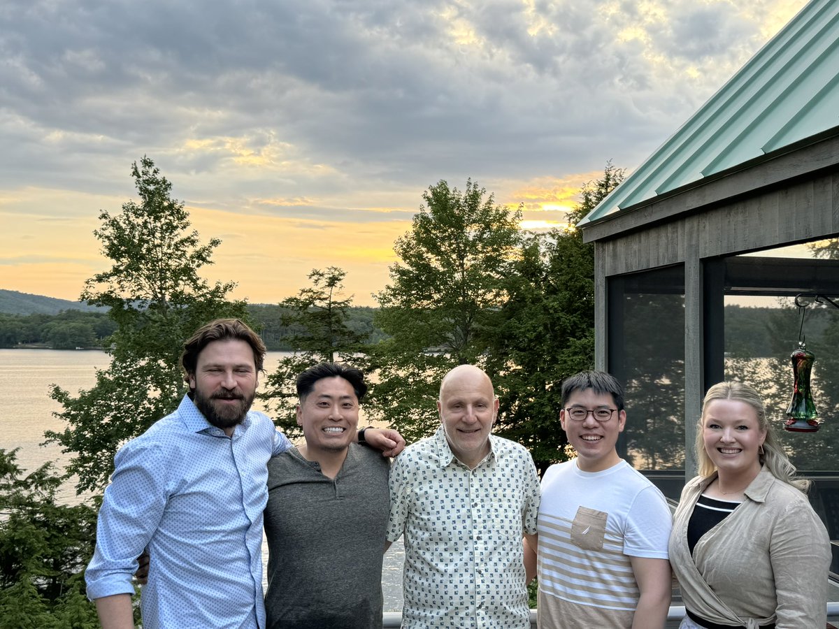 dfellerk's tweet photo. Perfect night for DHMC PCCM fellow’s graduation. #dhmc https://t.co/YyOexdYZHW
