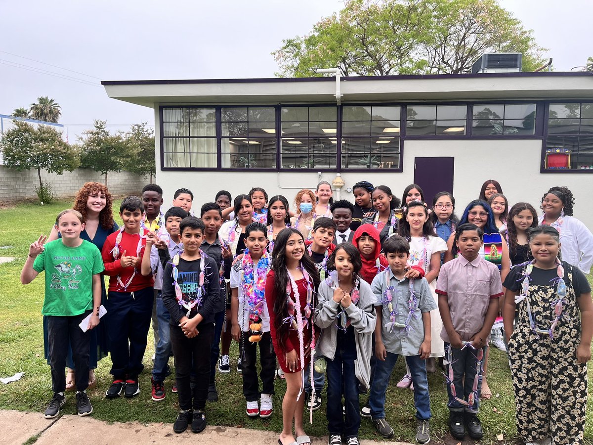 Ms_H5thGrade's tweet photo. Officially done with my fifth year teaching!!  I’m going to miss this bunch soooo much! ❤️ They’re now off to middle school. 🫶🏻 https://t.co/a5oc0jOSzR