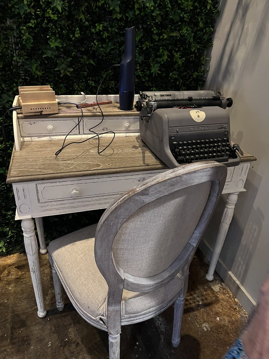 Yvonne Yglecias tweet media