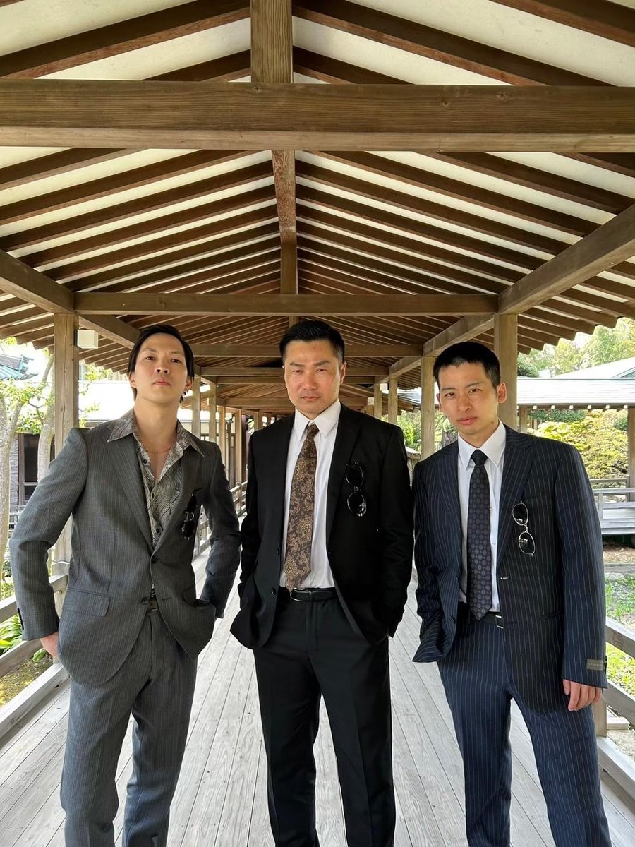 ryoichi_1111's tweet photo. 出演情報

日本ウズベキスタン合同映画
「草原の英雄　東京への道」

ヤクザ役で出演しています。
2024年11月公開予定

現場では何ヵ国語も言葉が飛び交っていて刺激的な現場でした😳
楽しかったです https://t.co/VnF0LWvXqc