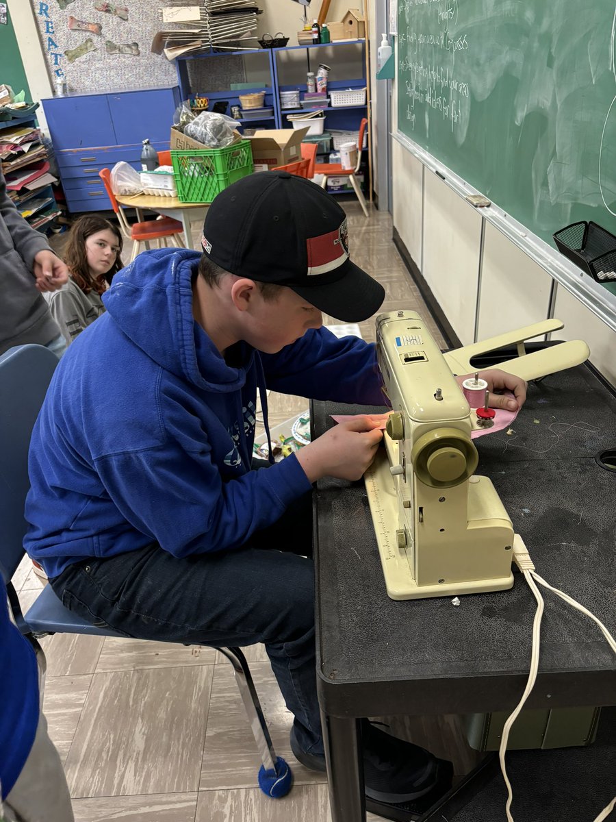 jd19723's tweet photo. My 6/7 art class turning the K/1/2s monster drawings into plush creations as a surprise. They are so creative and a joy to work with. https://t.co/QjWBGoSA0A
