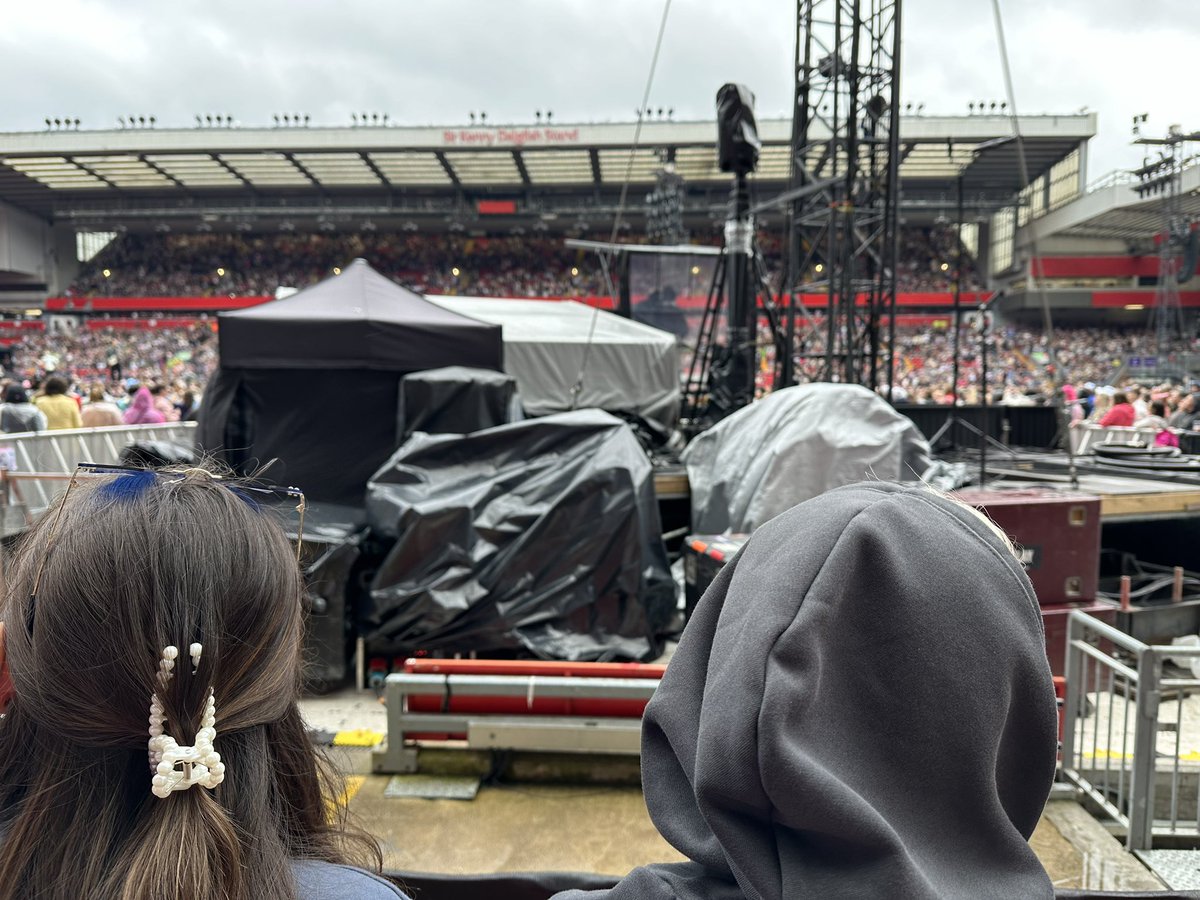 drscubs's tweet photo. Surprised my very sad little girl who lost her grandpa last week with VIP tickets to the #LiverpoolTStheErasTour then arrived and this was our completely obstructed view. I picked up so many extra shifts to fly here, only to have her burst into tears. https://t.co/NfpeDkWl5a