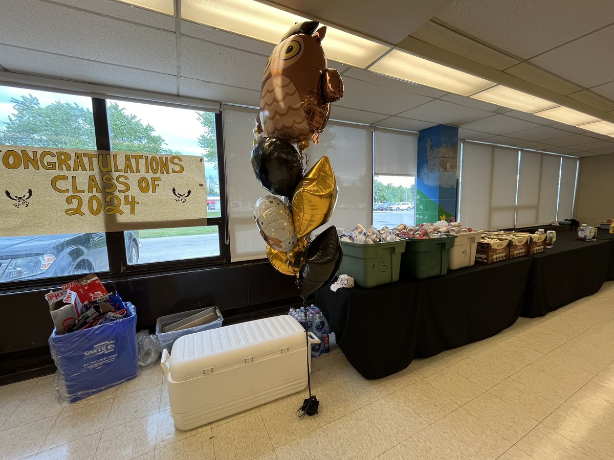 CCI (@cci_scdsb) on Twitter photo The best part of June is all of the celebrations! Today we celebrated our grads with our (indoor) grad BBQ. Congratulations class of 2024! 🎓
Special thanks to VP Cross for organizing, and our chefs and grill experts.
<a href="/GjacobsG/">GLJacobs</a> <a href="/KellyKlalonde/">Kelly Lalonde</a> @MrsMcLeodVP <a href="/isthisformarks/">Julia Fleming</a> The best part of June is all of the celebrations! Today we celebrated our grads with our (indoor) grad BBQ. Congratulations class of 2024! 🎓
Special thanks to VP Cross for organizing, and our chefs and grill experts.
<a href="/GjacobsG/">GLJacobs</a> <a href="/KellyKlalonde/">Kelly Lalonde</a> @MrsMcLeodVP <a href="/isthisformarks/">Julia Fleming</a>
