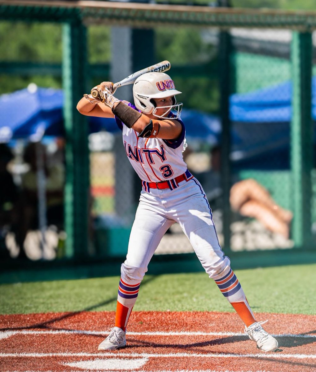 shyla_eppert's tweet photo. So excited to receive some photographs taken by @photobyjj31 at @flpgfmedia Show Me the Money! Hit this guy up! He captures it!! Thank you!
@UnityLuke2627 @SBRRetweets @CoastRecruits @LegacyLegendsS1 @TopPreps @SunilSunderRaj3 @SoftballDown @DirectRecruits @bowey23 @SoftballDown https://t.co/mSaxbCP59G