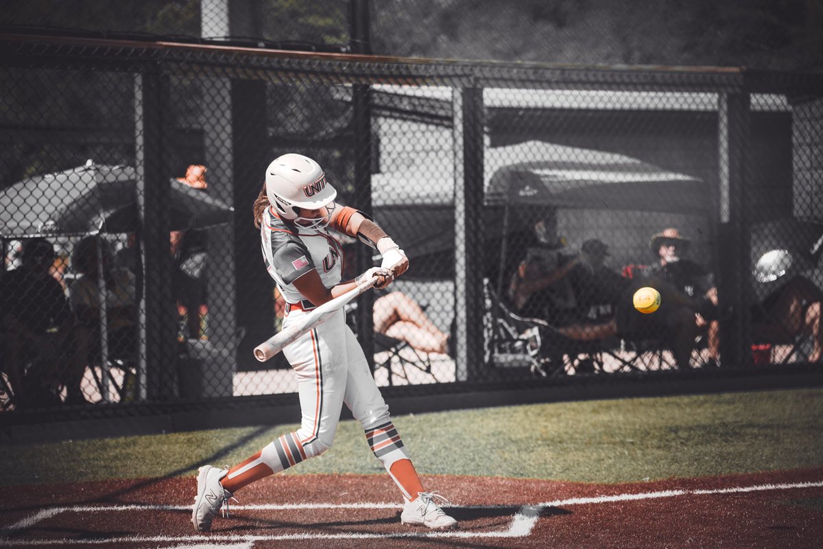 shyla_eppert's tweet photo. So excited to receive some photographs taken by @photobyjj31 at @flpgfmedia Show Me the Money! Hit this guy up! He captures it!! Thank you!
@UnityLuke2627 @SBRRetweets @CoastRecruits @LegacyLegendsS1 @TopPreps @SunilSunderRaj3 @SoftballDown @DirectRecruits @bowey23 @SoftballDown https://t.co/mSaxbCP59G