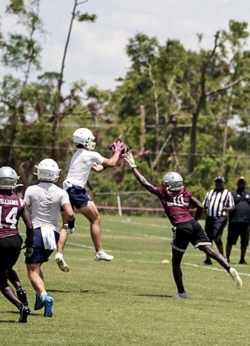 coachstomps's tweet photo. GB Dolphins were 1 of 38 teams playing in the FSU 7-7 tourn. GB finished 3-1 pool play &amp; earned #11 tourn. seed. 

G1- GB beat Madison County. G2- GB beat Charlton County. Elite 8- GB lost to Vero Beach. Next up, Fri 6/28 at Jacksonville Jaguars 7-7 tourn.  Phins Up! https://t.co/MMkT4HoOzL