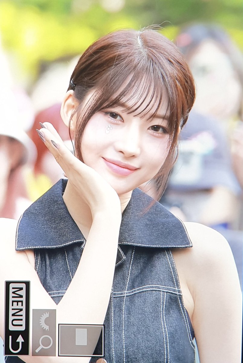 rainbowshrbt_'s tweet photo. 240614
#시현 #SIHYEON
#에버글로우 #EVERGLOW https://t.co/QZVafQXJxG