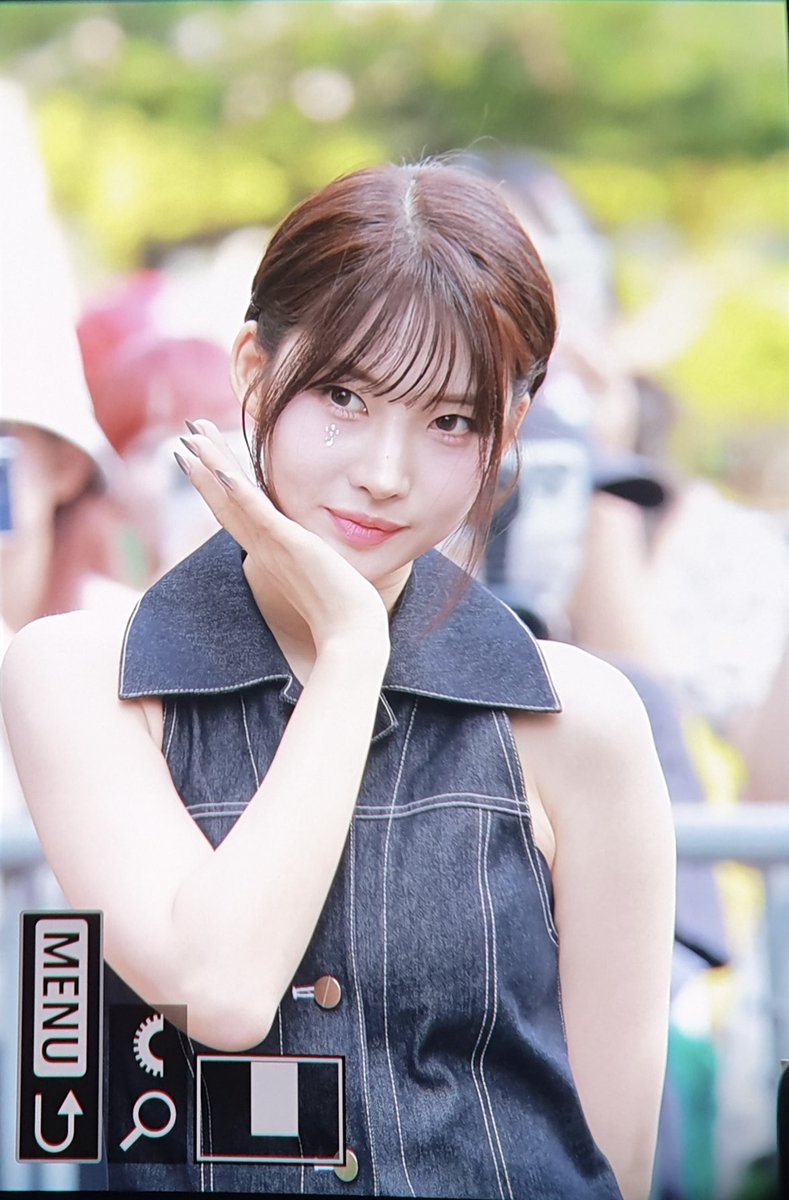 rainbowshrbt_'s tweet photo. 240614
#시현 #SIHYEON
#에버글로우 #EVERGLOW https://t.co/QZVafQXJxG