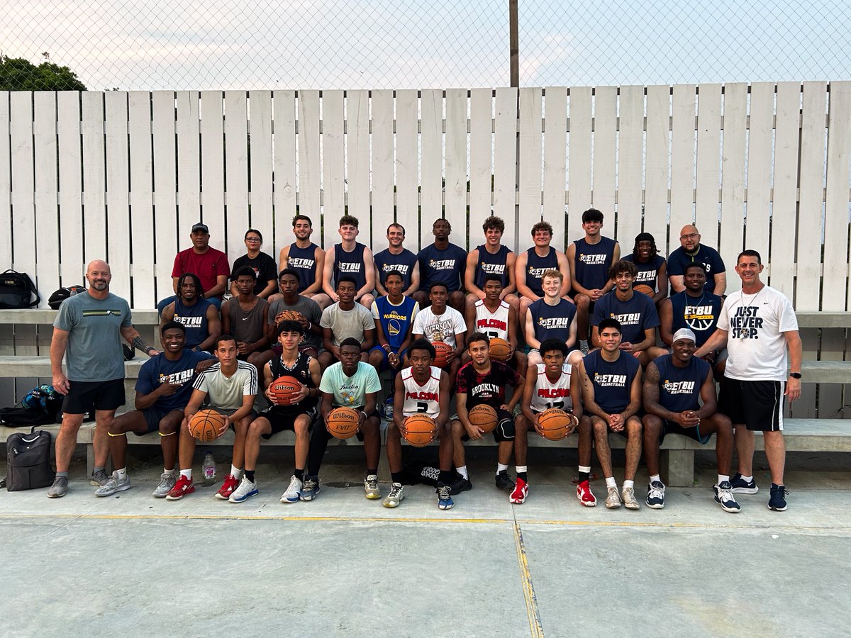 ETBU's tweet photo. We always enjoy keeping up with members of the Tiger Family who are on mission during the summer! If you are serving somewhere during your time away from the Hill, let us know at https://t.co/sJSgwwS4Ud so we can share about how the Lord is using you! #ShareWhereYouServe https://t.co/LHzZd42529