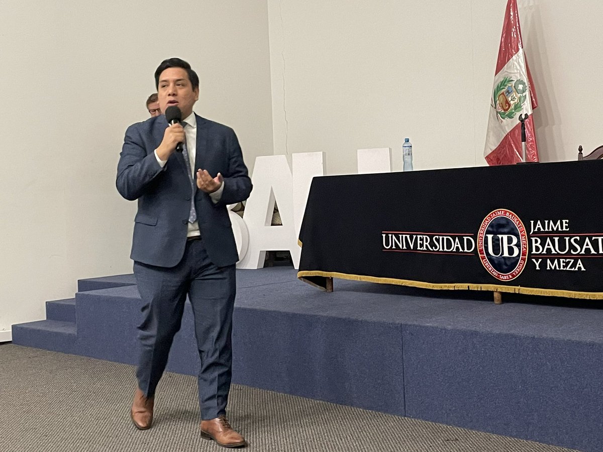 Visionarycor's tweet photo. Alberto Mendieta (Especialista en Economía): "Para cada #información referida a la #inflación en el #Perú se debe tomar como #fuente de información a la página web y redes sociales del #BCRP." https://t.co/Scy0TEVj6A