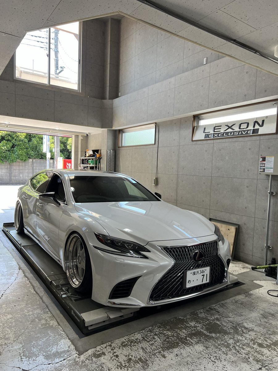 自分のLS500にショートナックルを付けたので、LEXONさんでアライメント