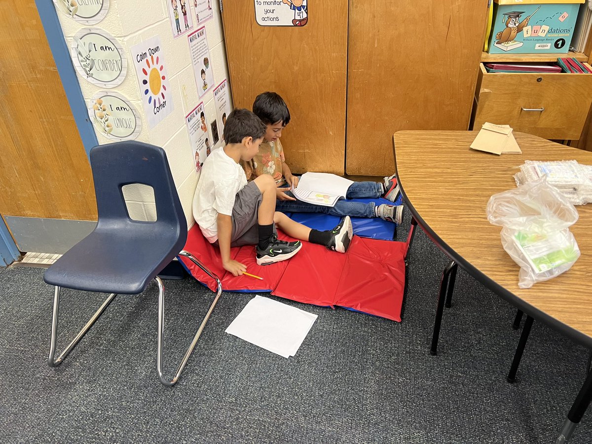 Rachel Stollar tweet media