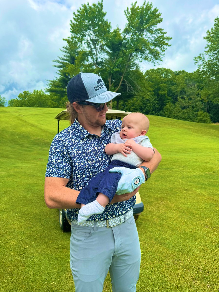 ChristianDean16's tweet photo. Letting me know my short game is in fact, wack. https://t.co/X0B3v8ULOj