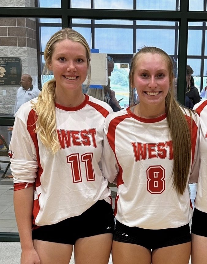 BarbersHillVB's tweet photo. Congrats on the win for the @CHRISTUSHealth @Beaumont_BBJI @SETCA_Coaches West All-Star Team and our favorite members @peytonfadal_ and @ChloeMorgan2024! Shout out to Peyton for earning the MVP  title! We are so proud of both of you! 💙🦅 https://t.co/z2Fkd3Nhwt