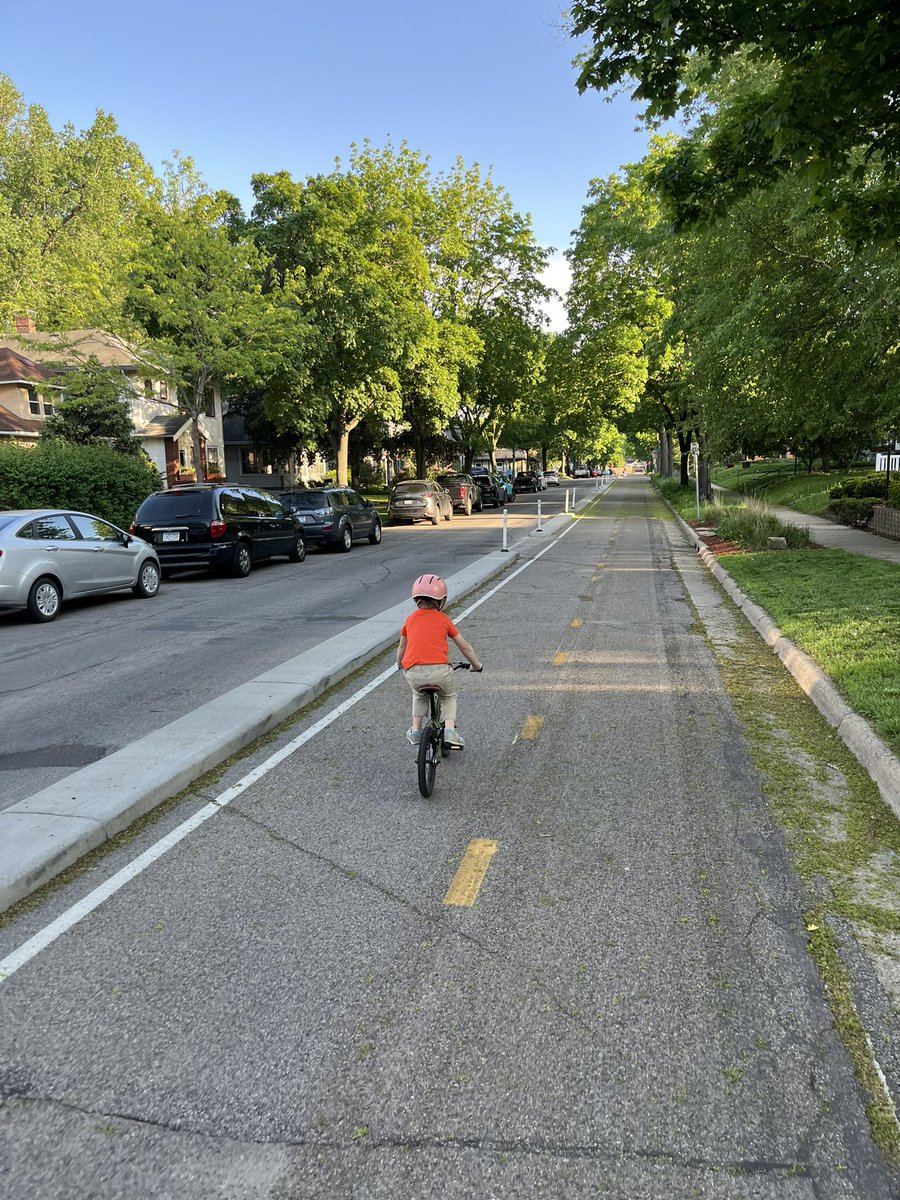 Andrew Fenelon tweet media