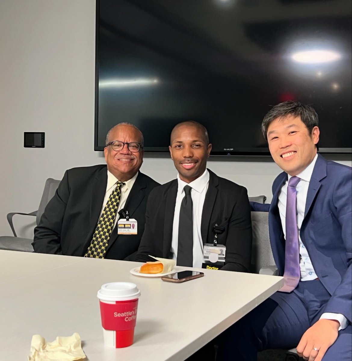 Aaron D. Dotson, MD tweet media