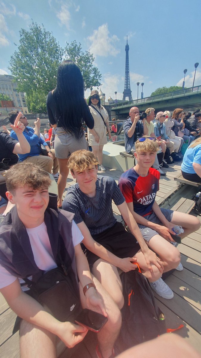 Boat cruise on the Seine...