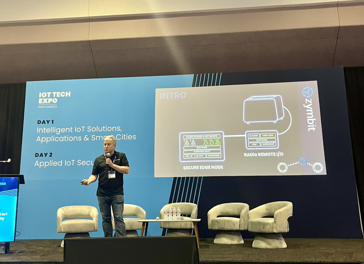 Our CTO Alexander Kaay discussing how to survive MaxQ of your #IoT pilot at IoT Expo!
