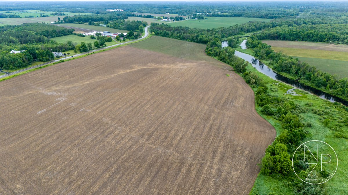 NZPChasers's tweet photo. Well that confirms it, big tornado scar #ONstorm @NTP_Reports @StormhunterTWN
starting: 44.8175, -75.5744
ending: 44.8189, -75.5650 https://t.co/Yj94Yh6B7C