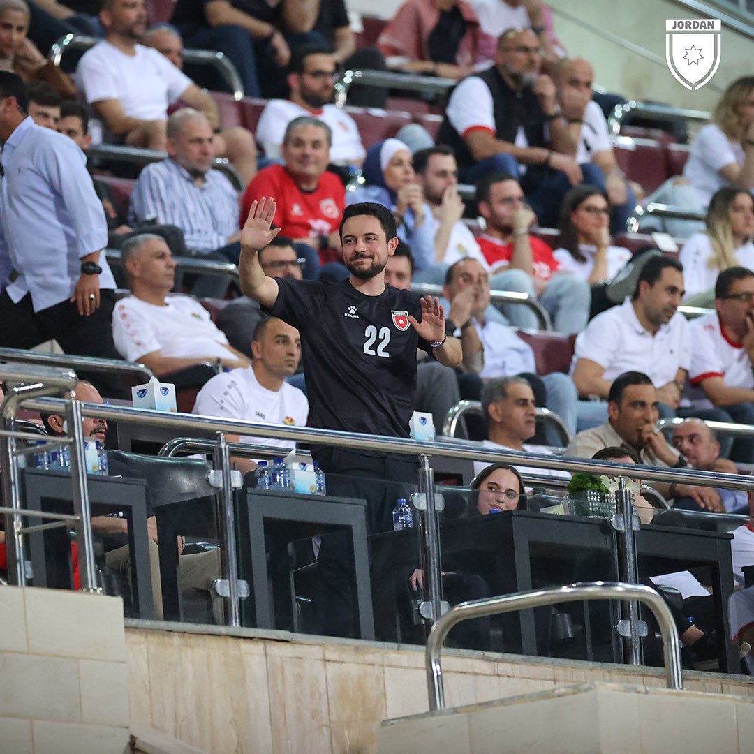 JordanFA's tweet photo. 🫡🇯🇴

#معك_يالنشمي
#على_العهد25 https://t.co/oLWYaRrJeP