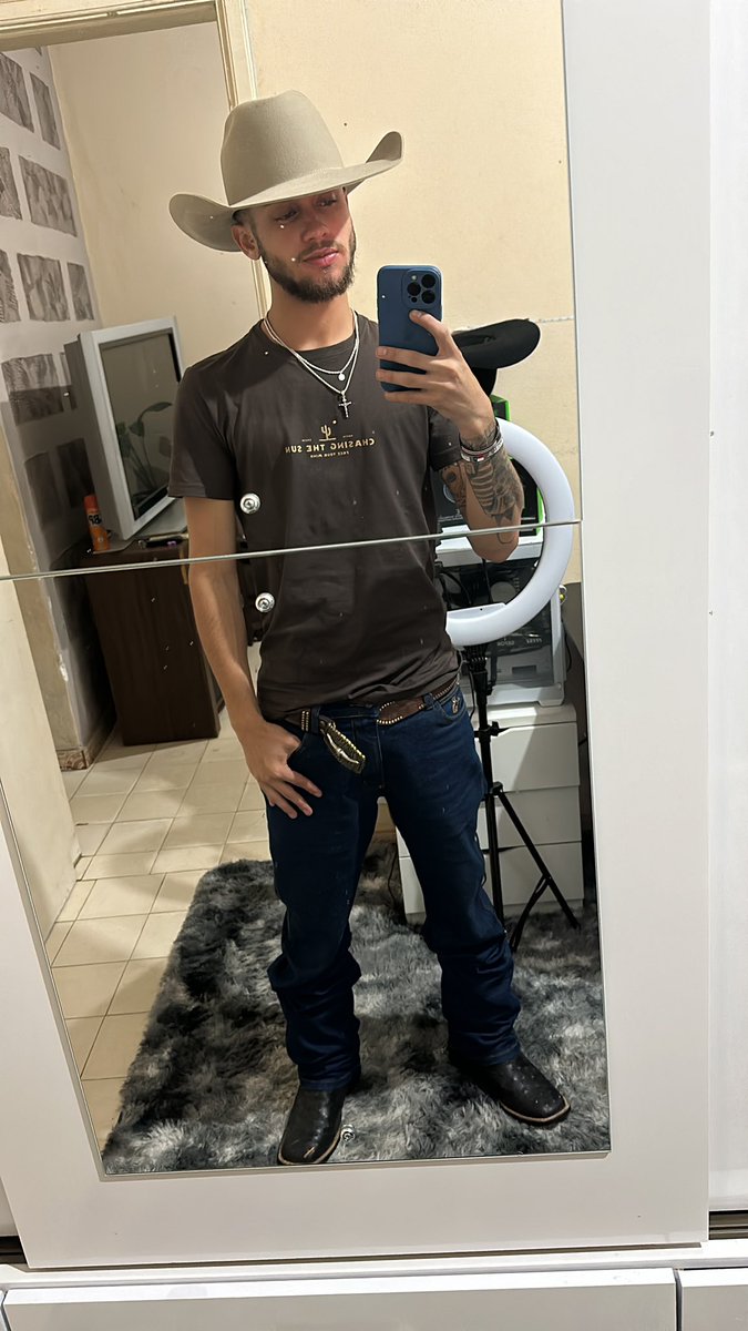 Um cowboy misterioso ?🤠