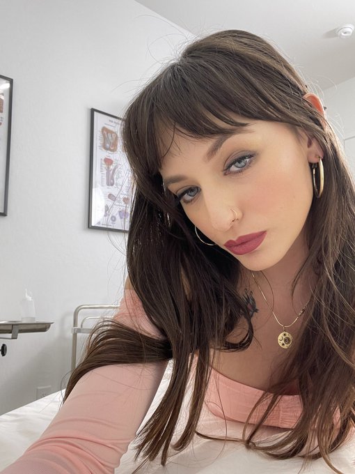 doctor said i need to serve or ill die @rjvrxxx https://t.co/sh9Vob2l9o<a class="tags" target="_blank" title="On Twitter" href="/?out=eyJ0eXAiOiJKV1QiLCJhbGciOiJIUzUxMiJ9.eyJpYXQiOjE3MTk4Mzg3NDMsImlzcyI6InR3cG9ybnN0YXJzLmNvbSIsIm5iZiI6MTcxOTgzODc0MywiZXhwIjoxNzUxMzc0NzQzLCJyZWRpcmVjdF91cmwiOiJodHRwczovL3R3aXR0ZXIuY29tL3JqdnJ4eHgifQ.mCz7mhqN5fQt1wsQSDDqZA1ccdeoc5VWbP8YnUYBEw1ART2MOm-oBsp5eSTDIGvf7rWYfBMK5vBLxai7IwDXMg">@rjvrxxx</a><a href="/tag/mvsales"class="tags"><span>#mvsales</span></a>