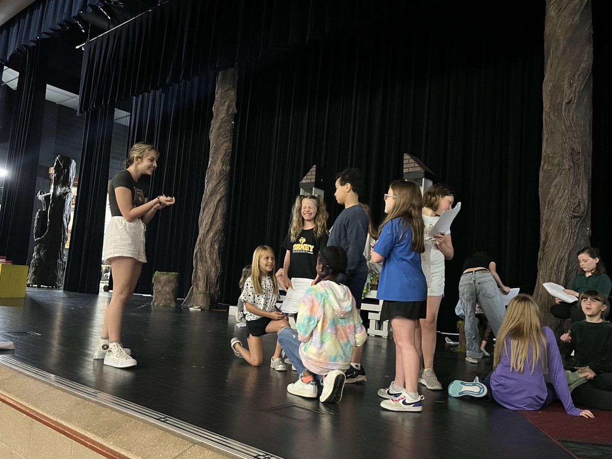 The North Star Theatre Kids Camp in rehearsals for their camp performance later this week! Fabulous rehearsals this morning!