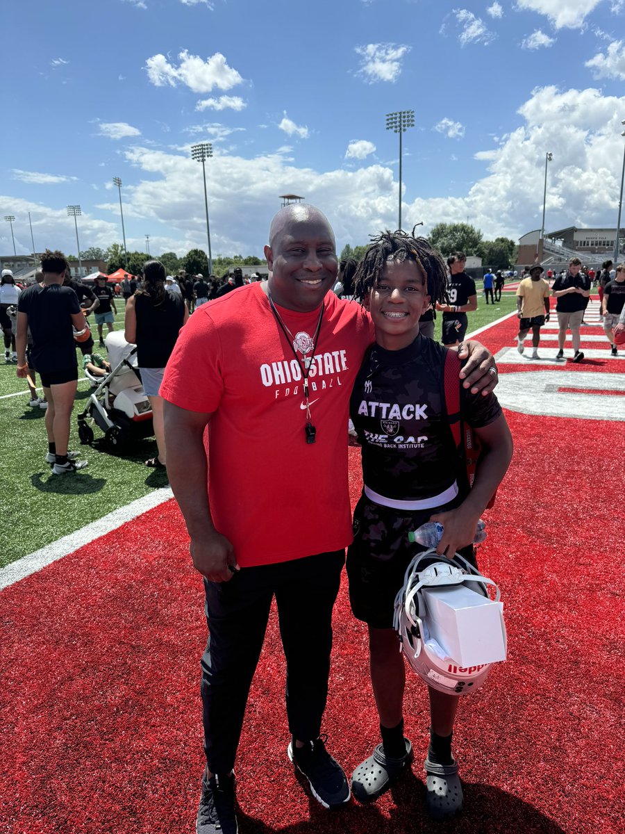 kj_kennedy4's tweet photo. Thank you @Locklyn33 and @OhioStateFB for a great camp! It was a pleasure being coached by the best &amp; worth the 10 hour drive. See you next year! https://t.co/YKRweia95o