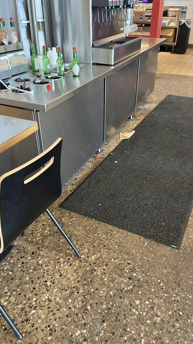 RonRieves's tweet photo. @ChipotleTweets 
West Lansing 48917 store should be shut down. It’s filthy, the food isn’t fully cooked. Next time I’m going to @qdoba https://t.co/MePAWxr4aV