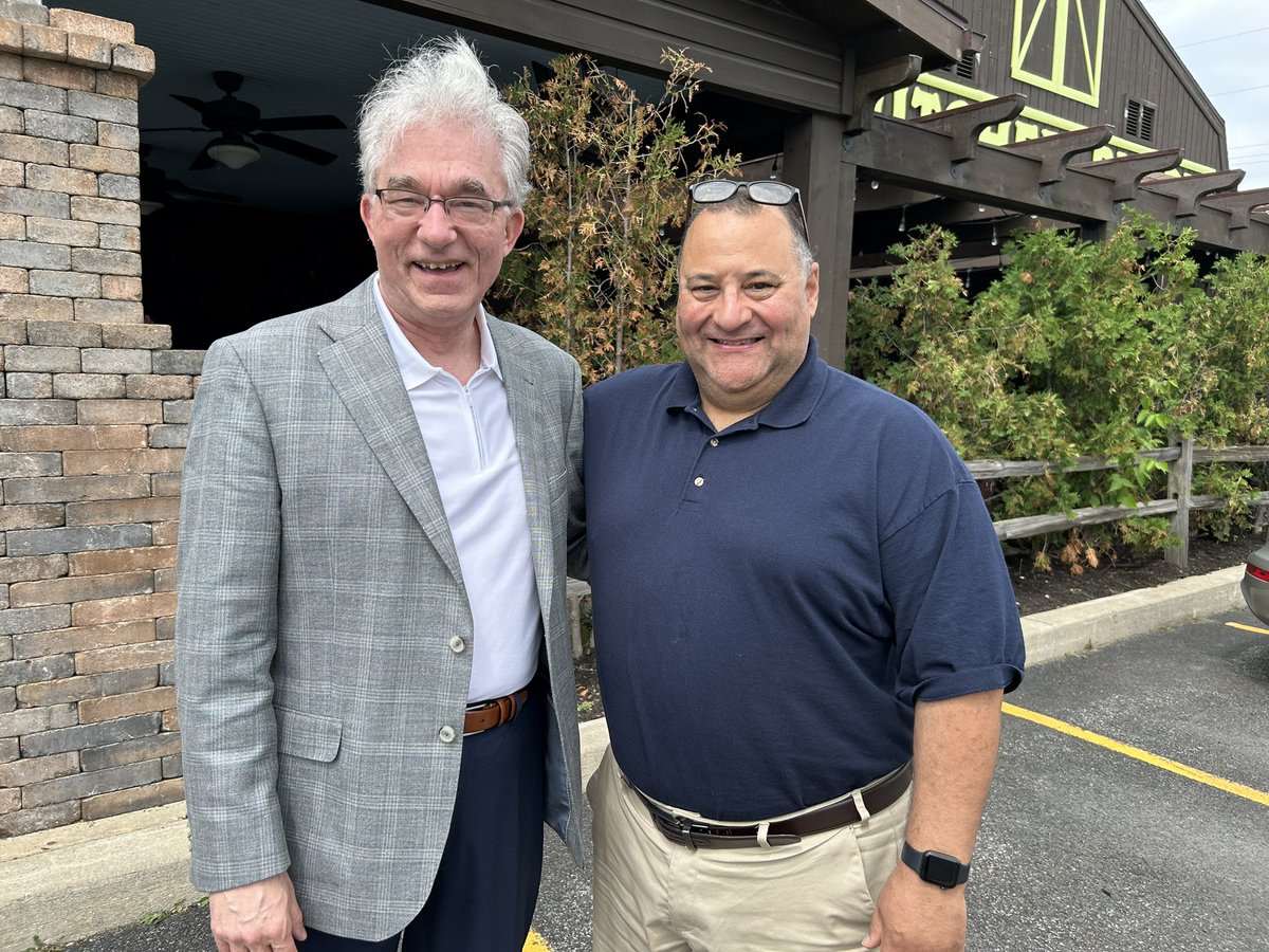 Christopher Mele tweet media