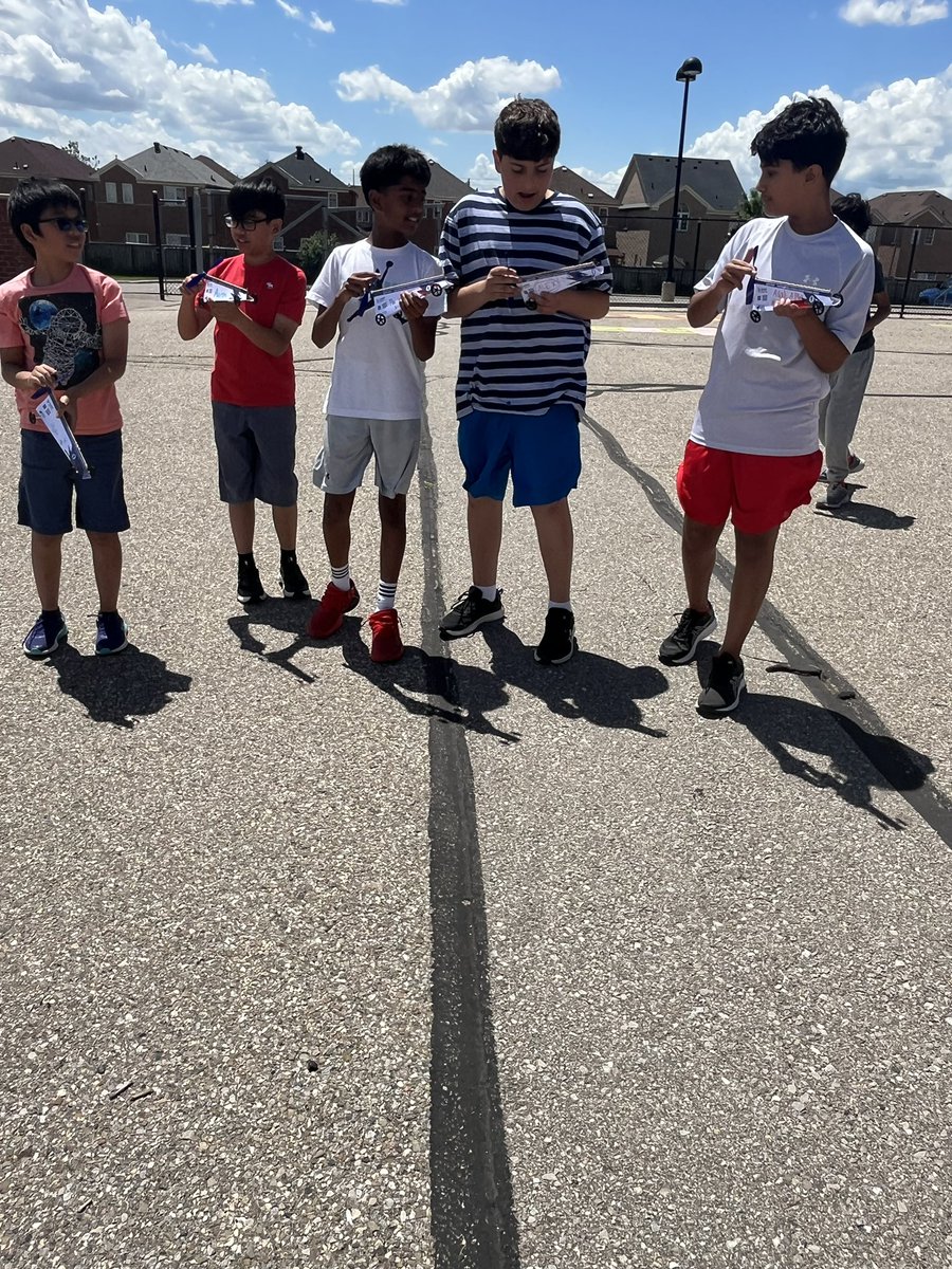 Mrs. Rodrigues tweet media