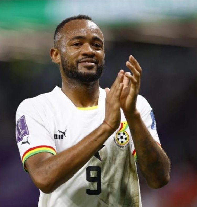 Gentlepope's tweet photo. 5 goals in 4 outings. @CPFC Jordan Ayew deserves his flowers from Ghanaians. https://t.co/QcqYKe6p27