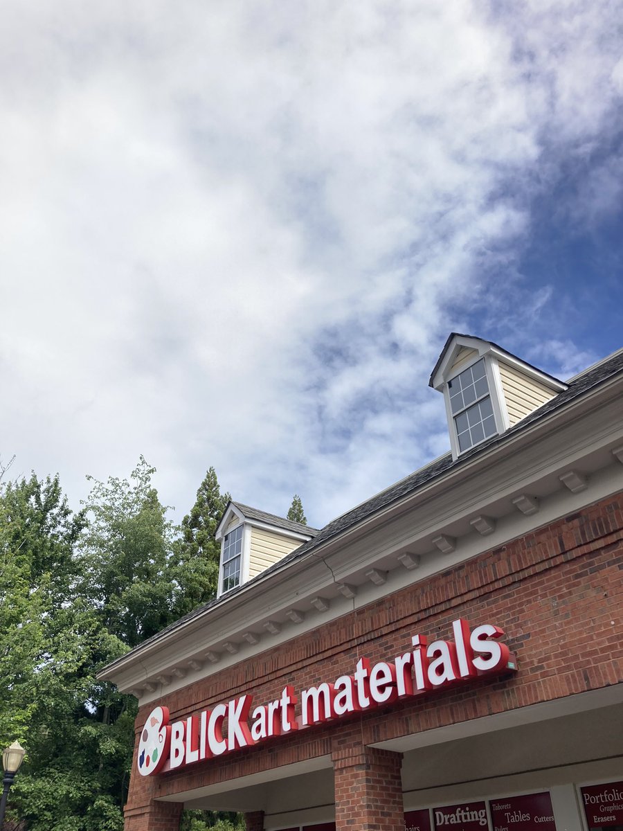 nchsvisualarts's tweet image. Purchased some litho supplies at Blick’s today and joined a “Kitchen Lithograph” workshop to learn a new printmaking method. Messy but fun 🤩 #nchsvisualarts #cobbartrocks #arteducator