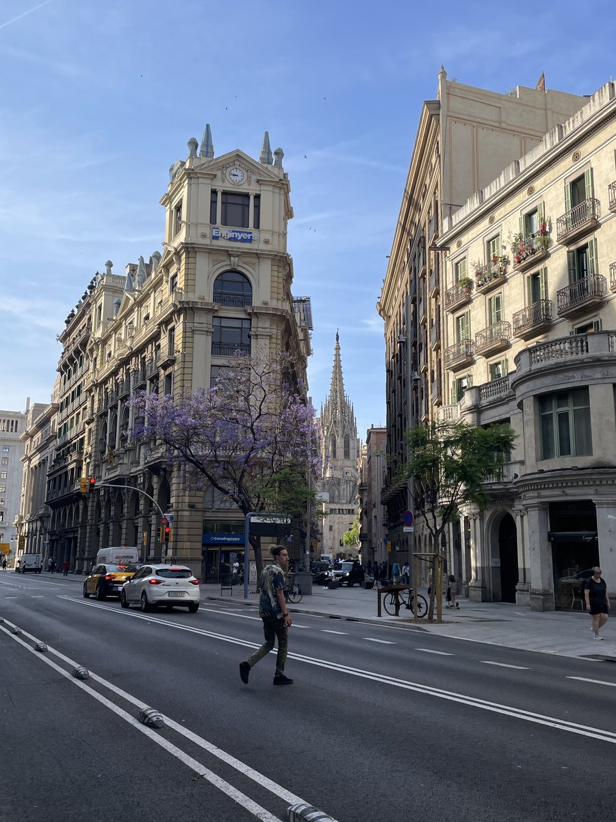 antoncanaon's tweet photo. i ❤️ barcelona https://t.co/Nqd1tUxcwa