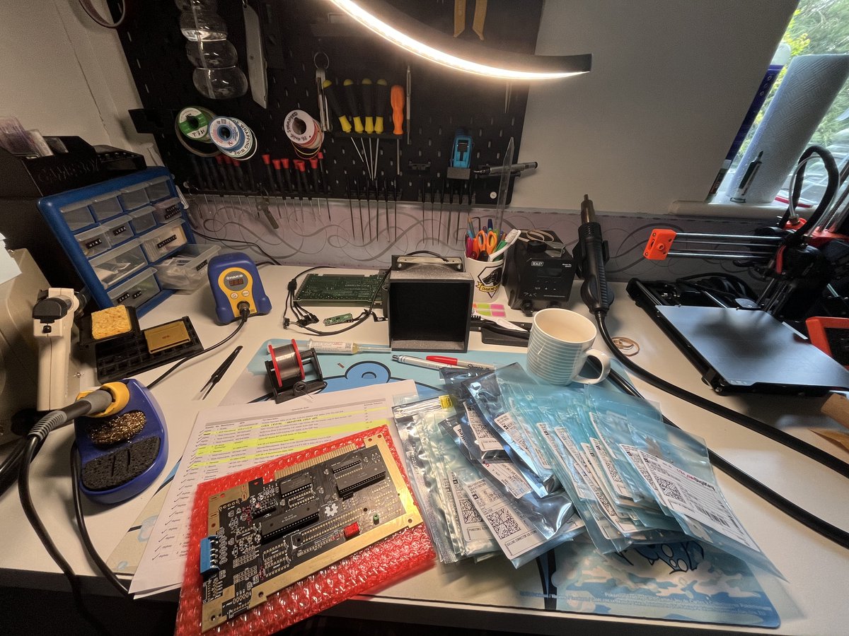 hosseruk's tweet photo. Rather than troubleshoot and repair my broken NES I bought an #Opentendo board, bought new components (besides CPU, PPU, crystal) and recapped the power supply. Bloody thing booted up first time. I'm absolutely stunned that I managed this. I owe it all to @Voultar's teachings. https://t.co/51bosTgkuo