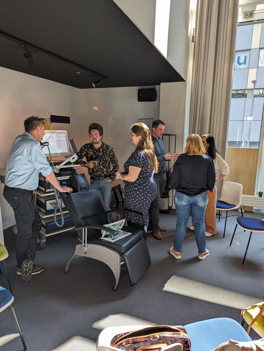 We already spent 2 great days supporting the Amsterdam edition of the International Clinical TMS Certification Course, 5-7 June. One more day to go, tomorrow a special demo on TMS-EMG motor mapping using Neurosoft TMS and our Neural Navigator.  tmscourse.eu