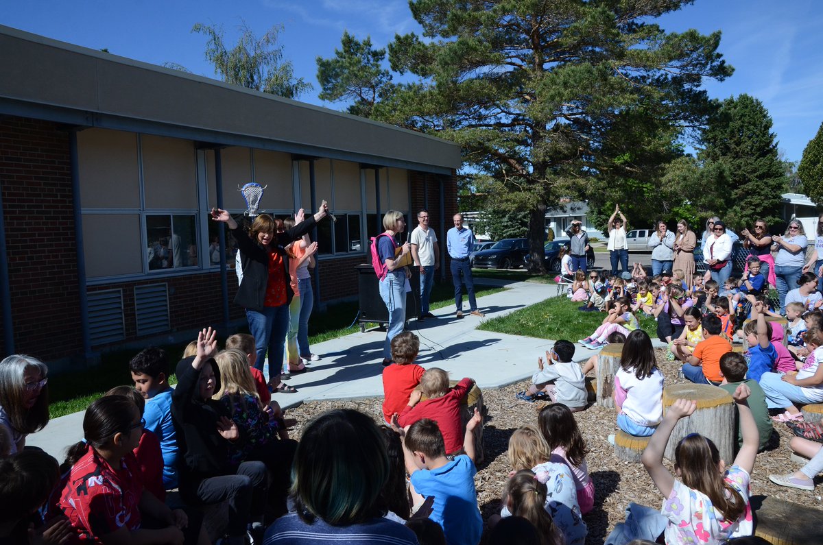 LethbridgeSchoolDivision tweet media