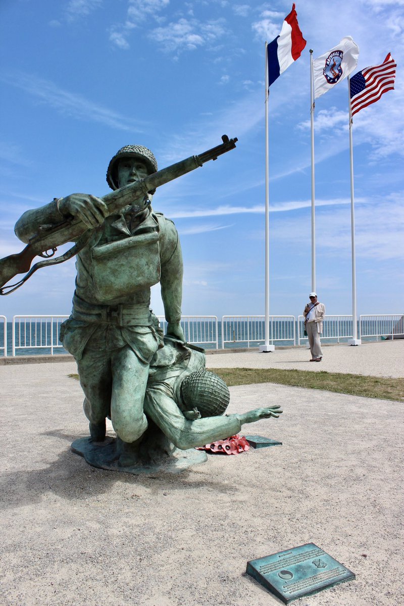 viaheroconh's tweet photo. Recordando Omaha Beach 💫 #80añosdelDesembarco #Normandía 

https://t.co/OTHcVyXcat https://t.co/k5dM1YL1GB