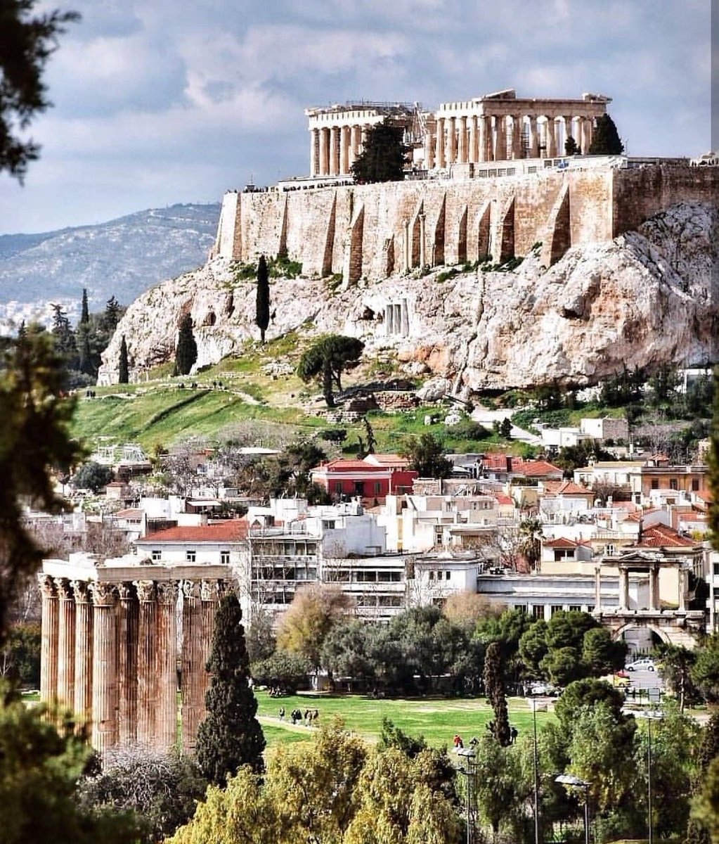 clasicasIEDA's tweet photo. Preciosa vista de Atenas. https://t.co/j2eeYIwaZm