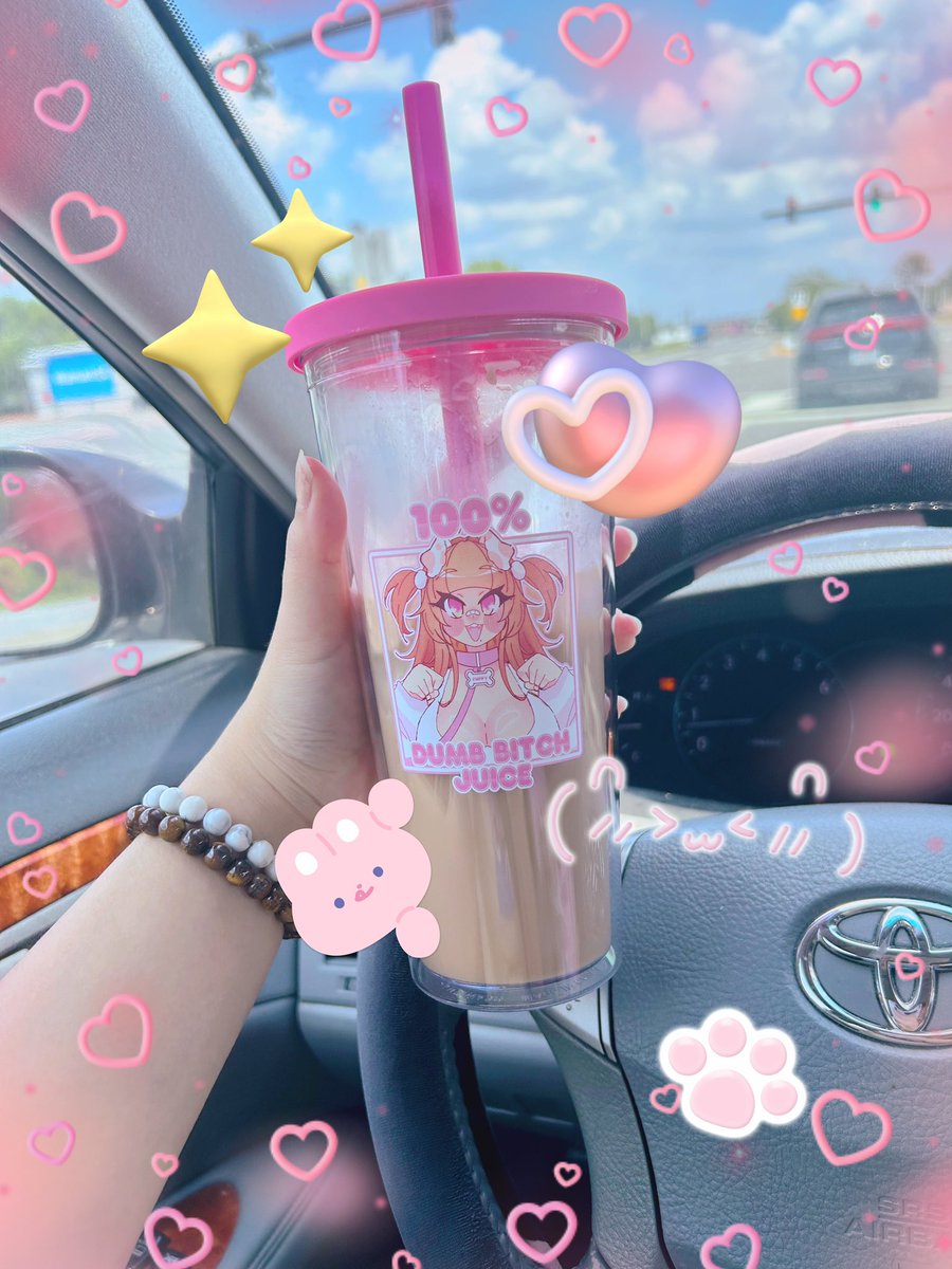 Kariimawii's tweet photo. yes SIRRRRRR π€©βΌοΈπ«‘π―ββοΈπ©· SO EXCITED TO BE #bottlebased with my haul from bottle babes!!! thank u sm to my dearest friend #alcremilk for all the hard work put into this package! i brought my cup to work and my brother loves his #dekuloid shaker as well βοΈπββοΈ https://t.co/Koy4Cr0BBY